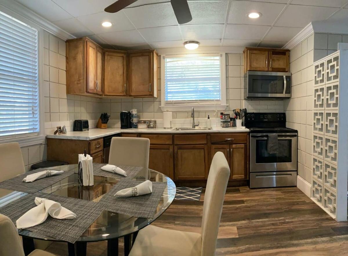 Comfortable Cottage On The Blue Mile - Close To Gsu! Statesboro Dış mekan fotoğraf